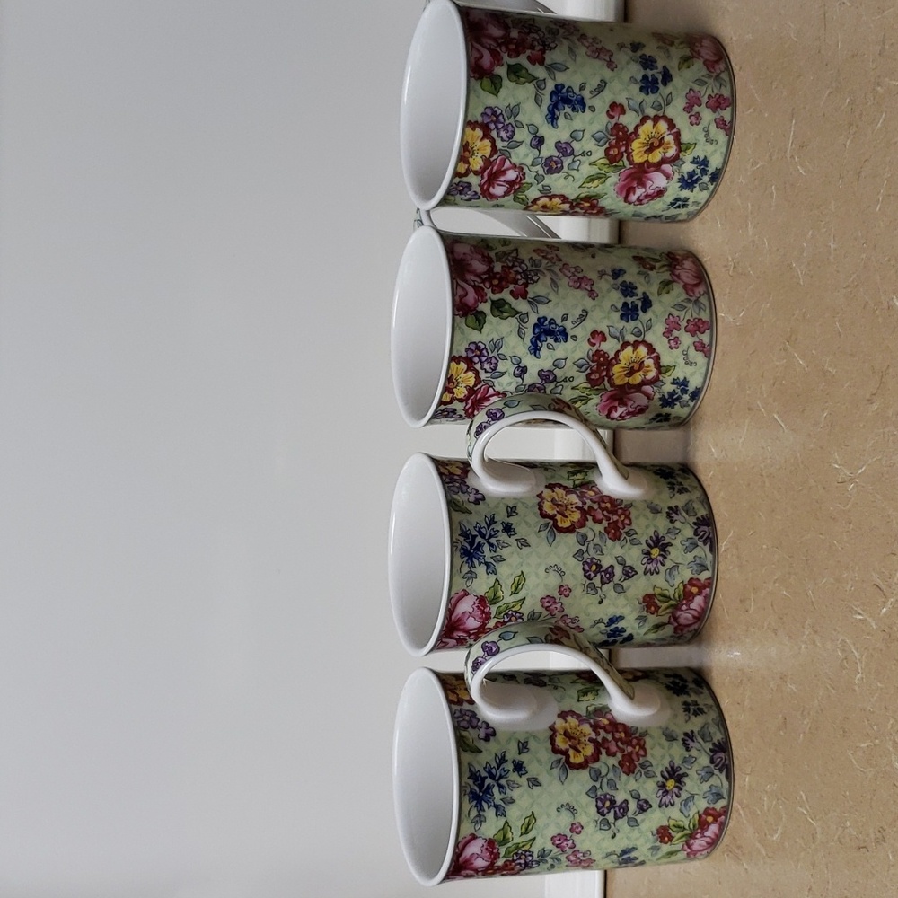 Royal Albert Floral Tea Cups (Set of 4)